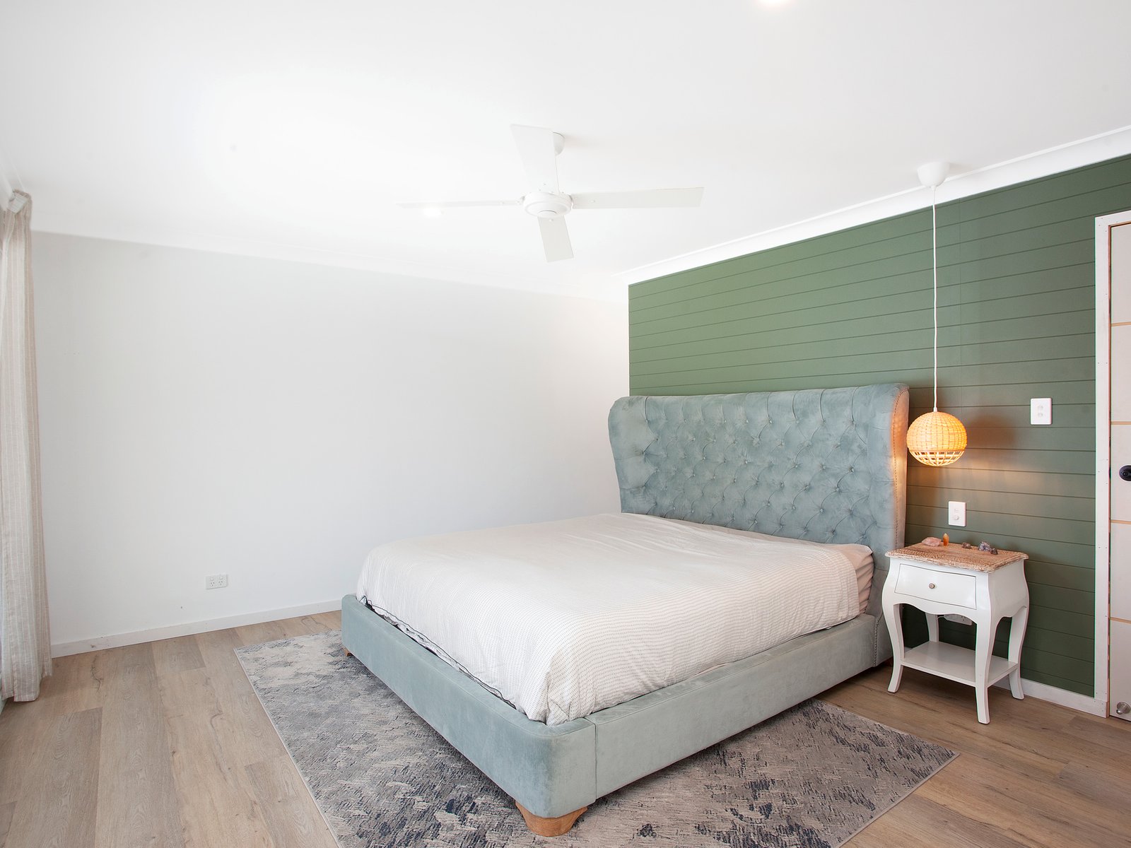 168 Acanthus Avenue BURLEIGH WATERS 10