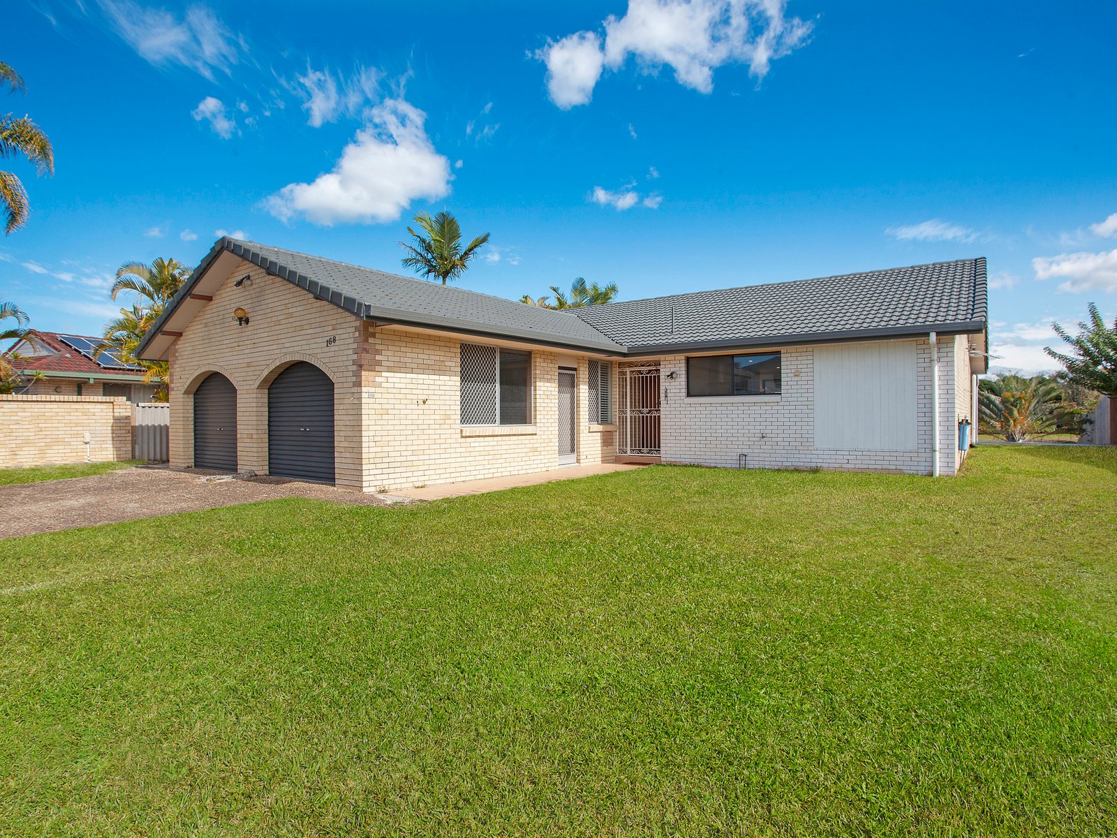 168 Acanthus Avenue BURLEIGH WATERS 16