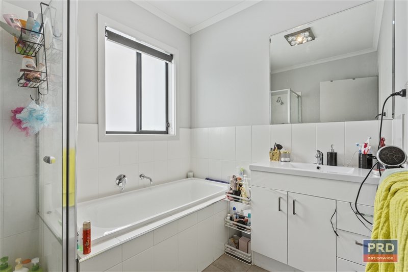 1/68 Bannister Street NORTH BENDIGO 9