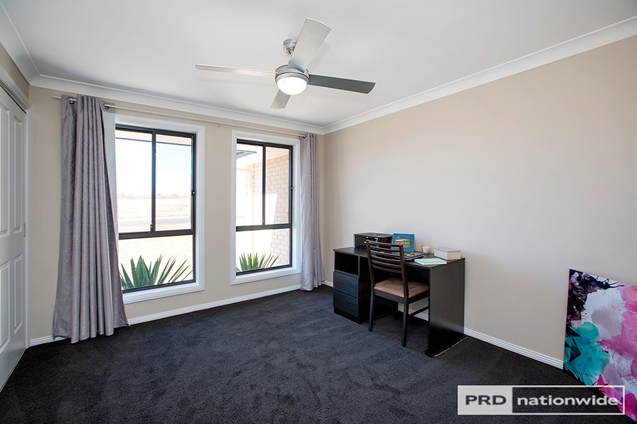 168 Browns Lane TAMWORTH 7