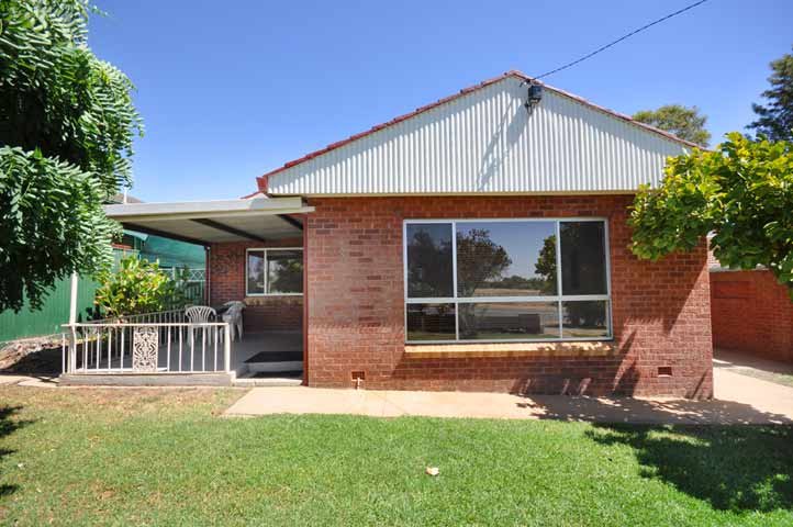 168 Fernleigh Road MOUNT AUSTIN 1
