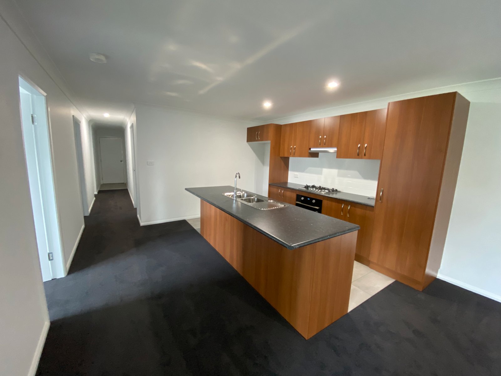 1/68 Flinders Street TAMWORTH 5