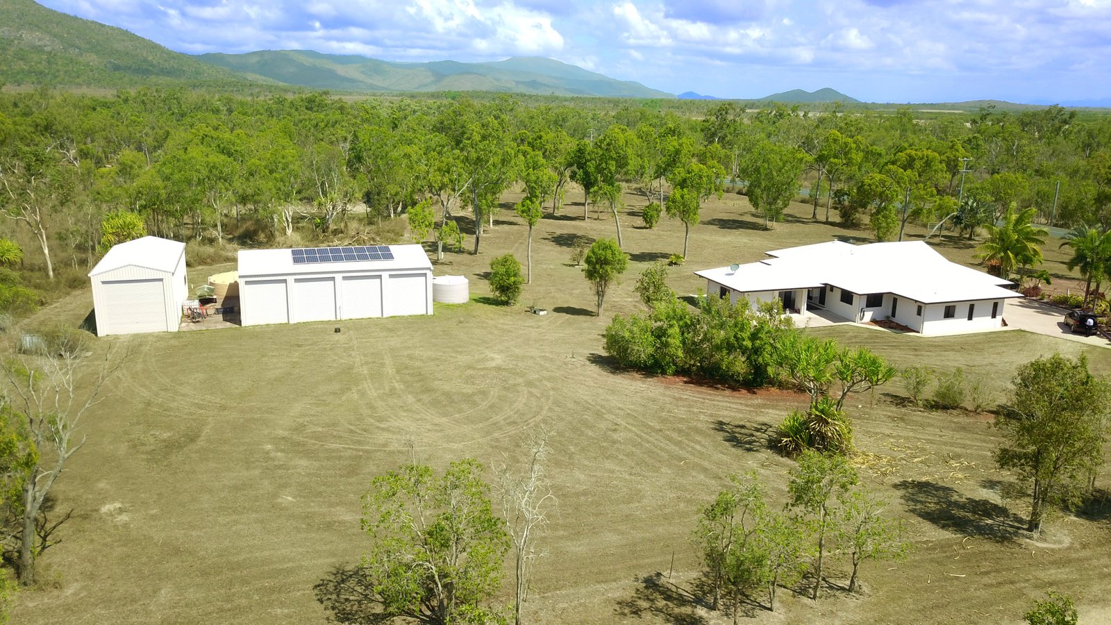 168 Hydeaway Bay Drive CAPE GLOUCESTER 3