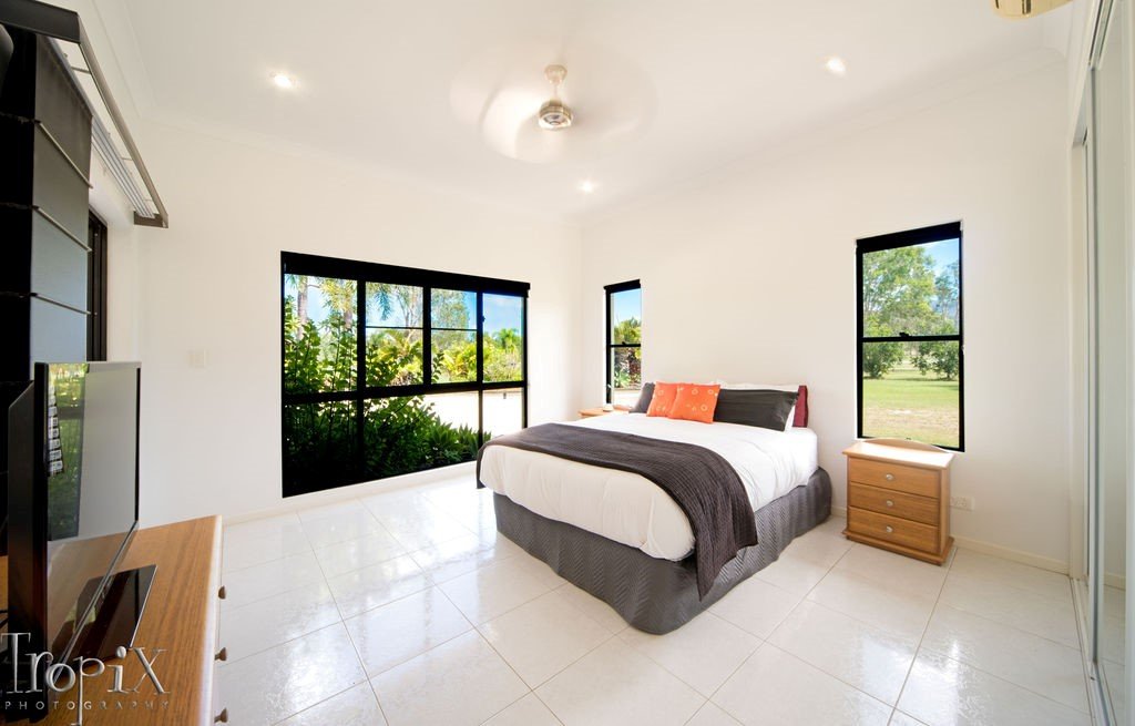 168 Hydeaway Bay Drive CAPE GLOUCESTER 18