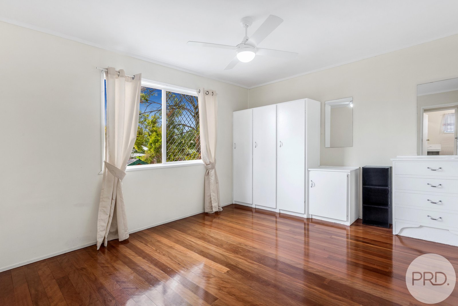 1/68 Jenner Street NUNDAH 5
