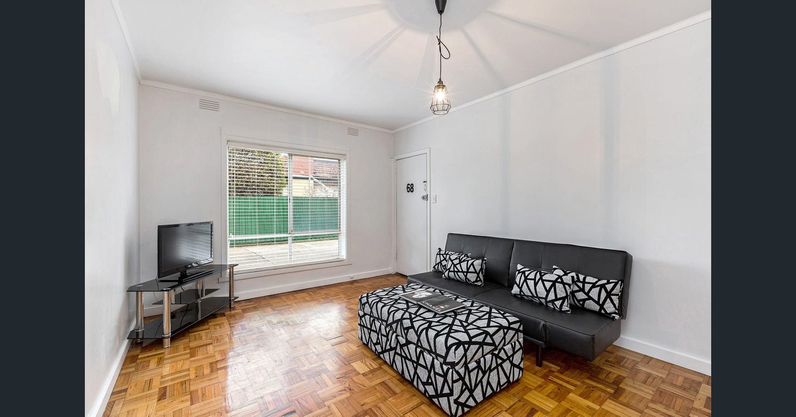 Gallery: 1/68 Kernot Street