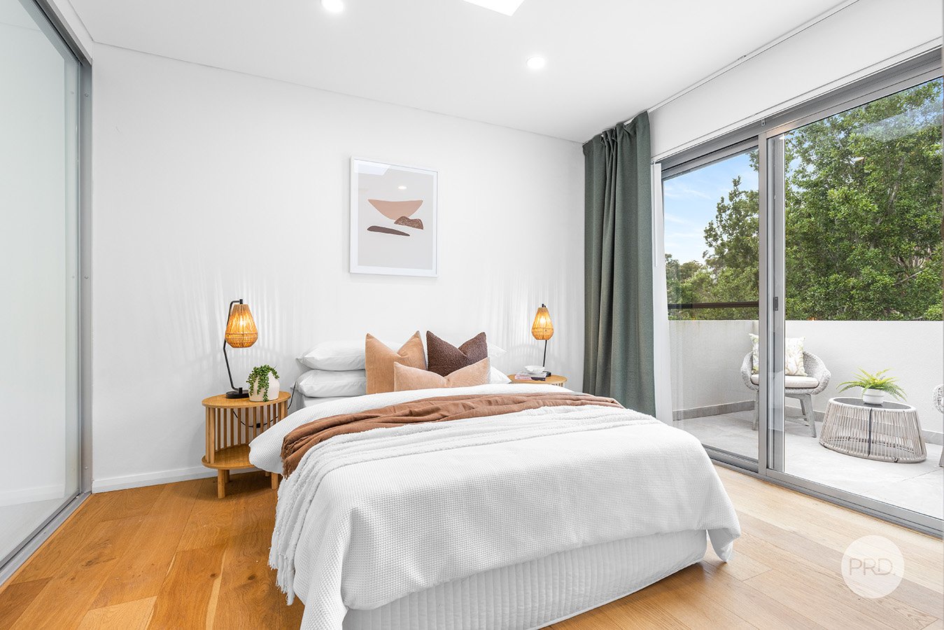 1/68 Llewellyn Street OATLEY 13