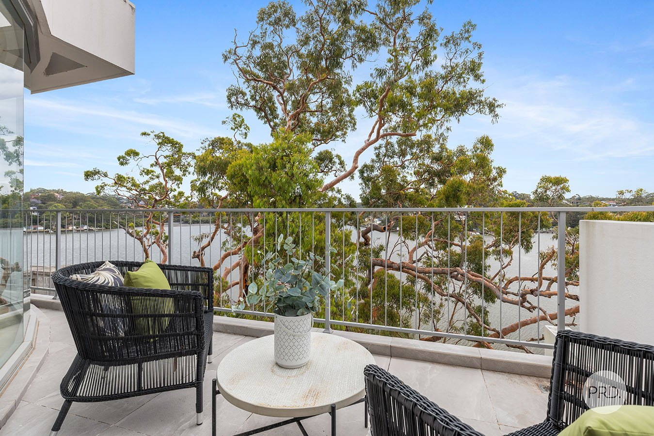 1/68 Llewellyn Street OATLEY 22