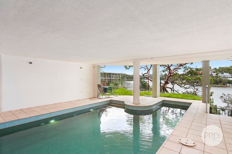 1/68 Llewellyn Street OATLEY 4