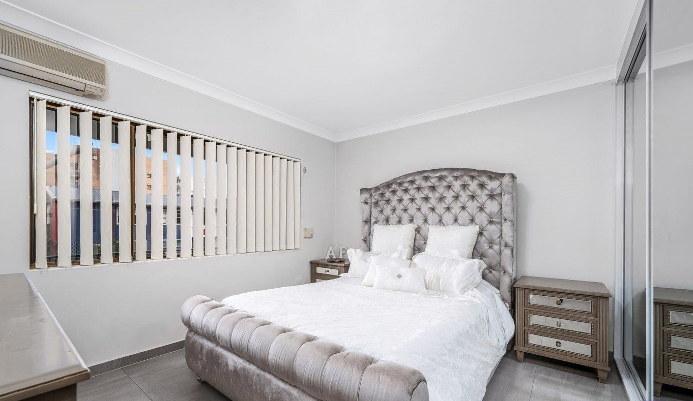 1/68 Meredith Street BANKSTOWN 4