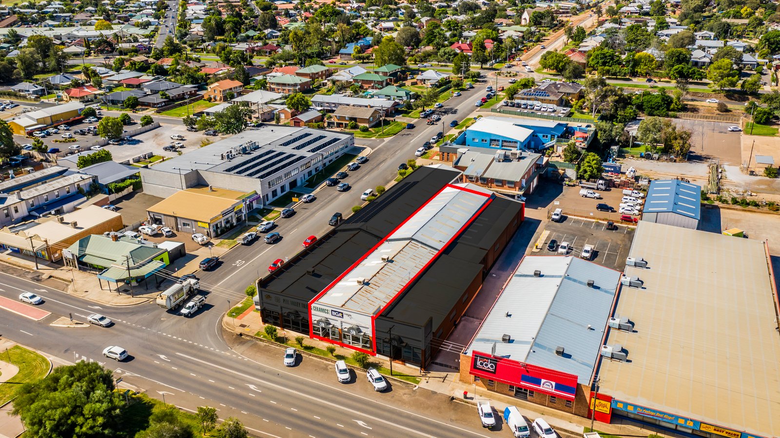 168 Peel Street TAMWORTH 4