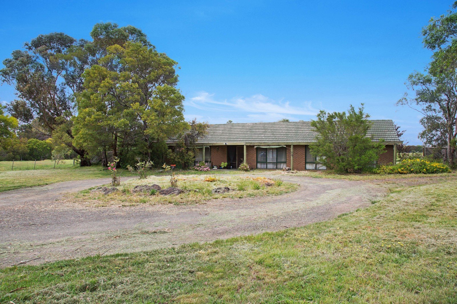 168 Saunders Road, New Gisborne, VIC, 3438 RT Edgar