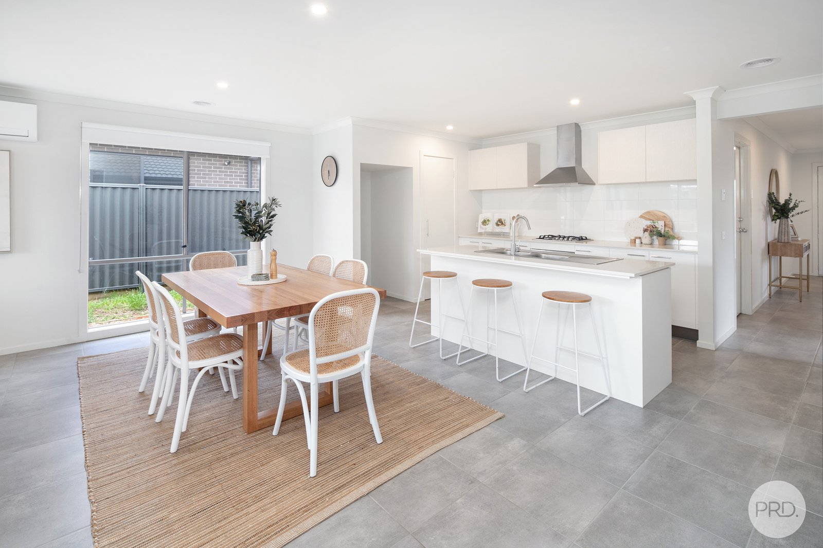 168 Shortridge Drive LUCAS 8