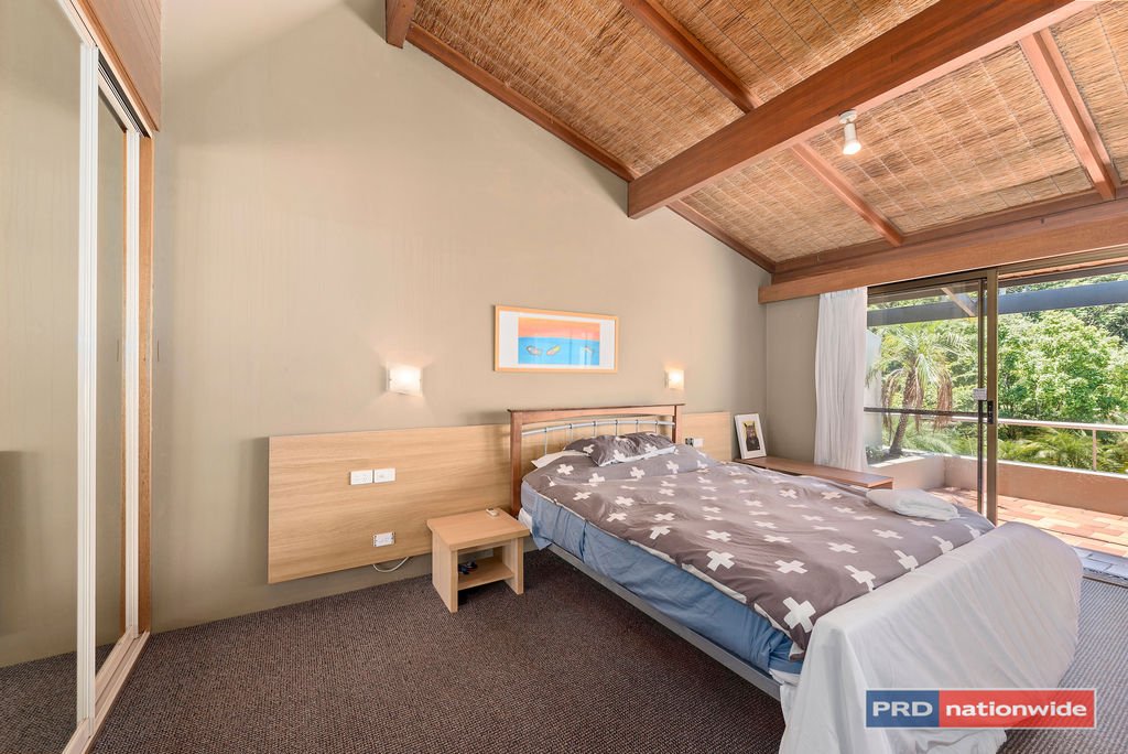 16/8 Solitary Islands Way SAPPHIRE BEACH 3