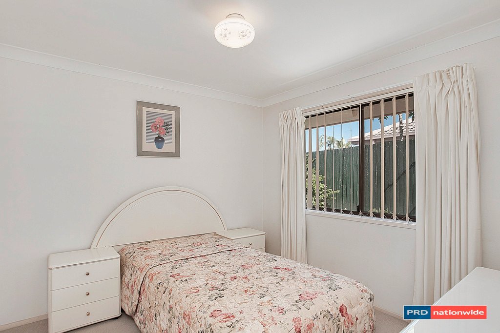 1/68 Treeview Dve  BURLEIGH WATERS 7