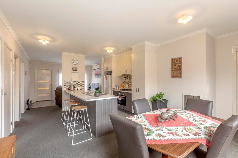Gallery: 1/68 Wattle Avenue