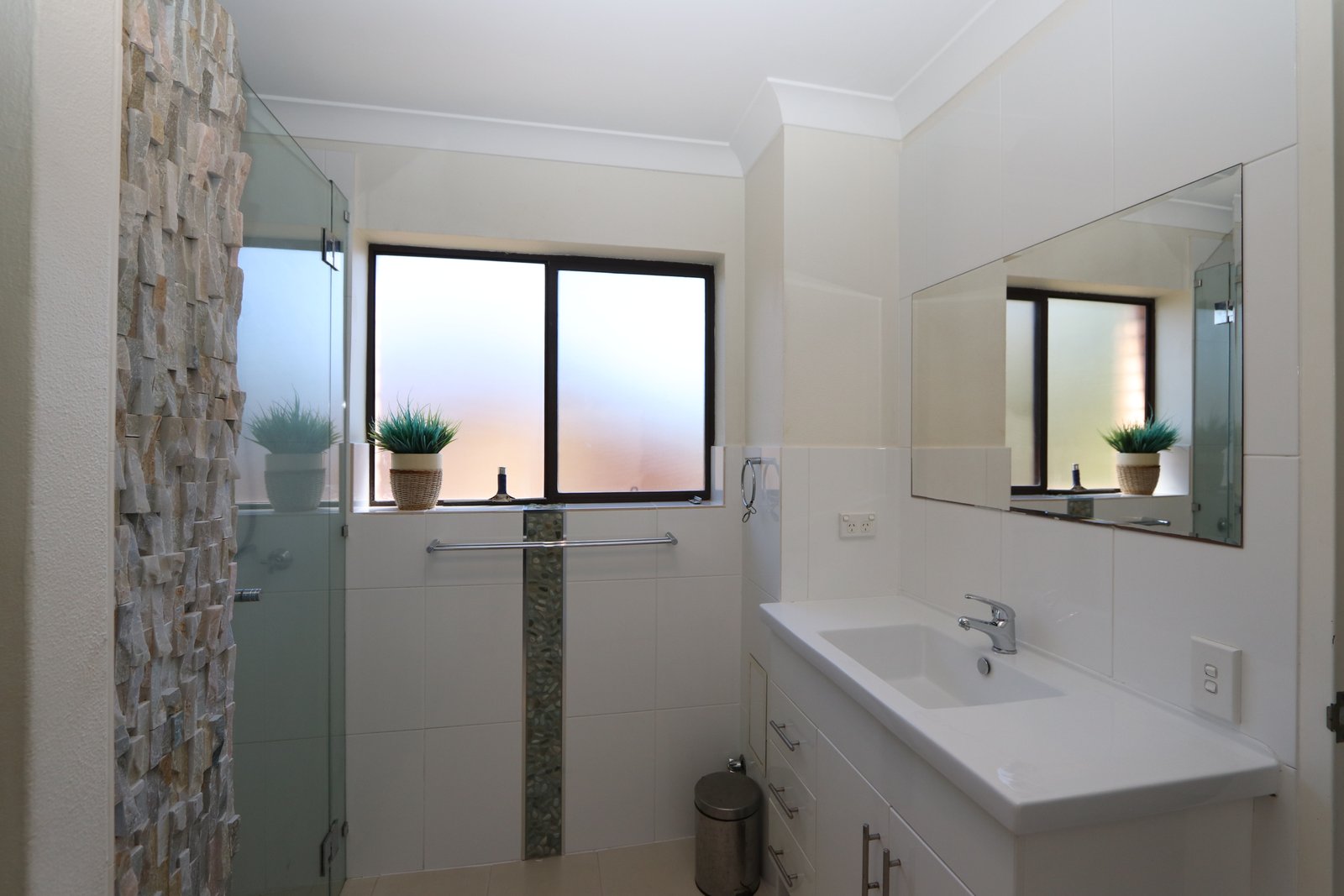 16/86 Lawrence Drive NERANG 6