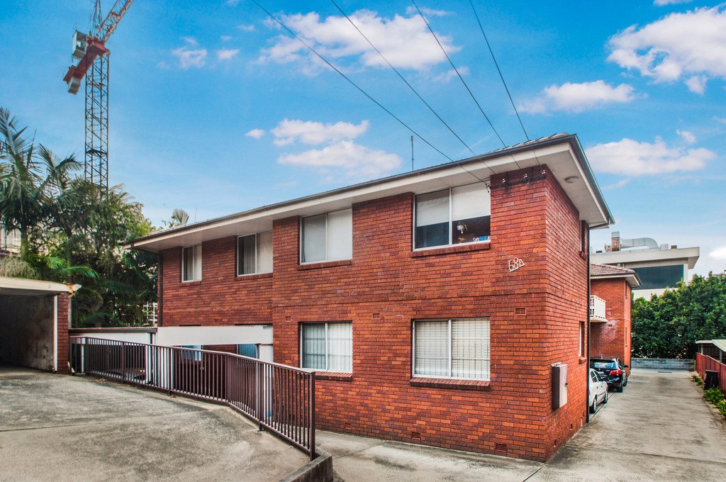 1/68a Smith Street WOLLONGONG 4