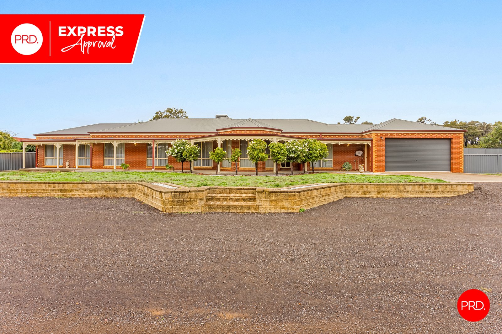 169-171 Lockwood Road KANGAROO FLAT 1