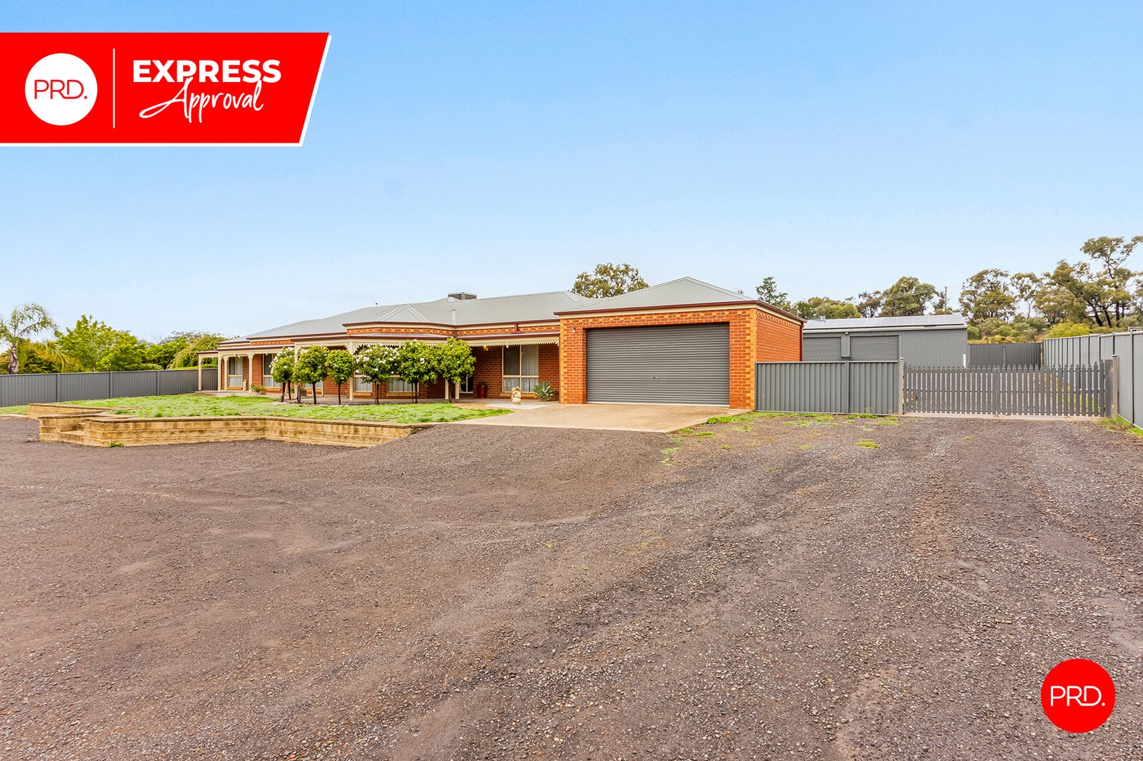 169-171 Lockwood Road KANGAROO FLAT 2