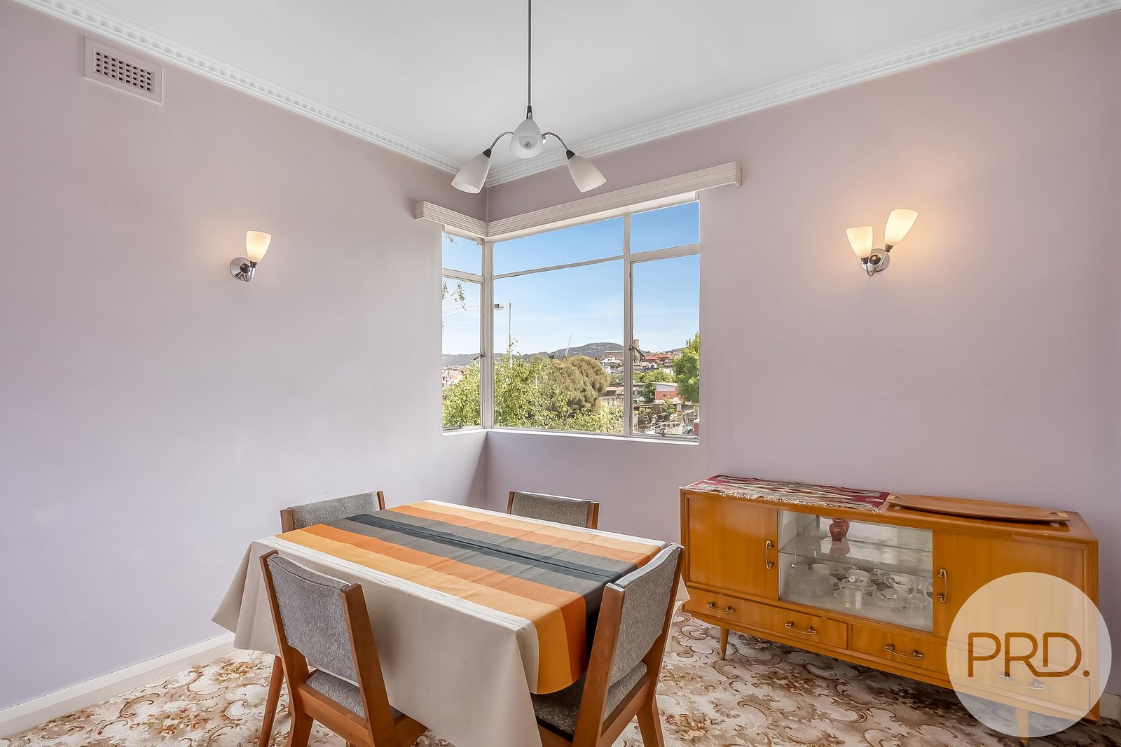 169 Brooker Avenue GLEBE 11