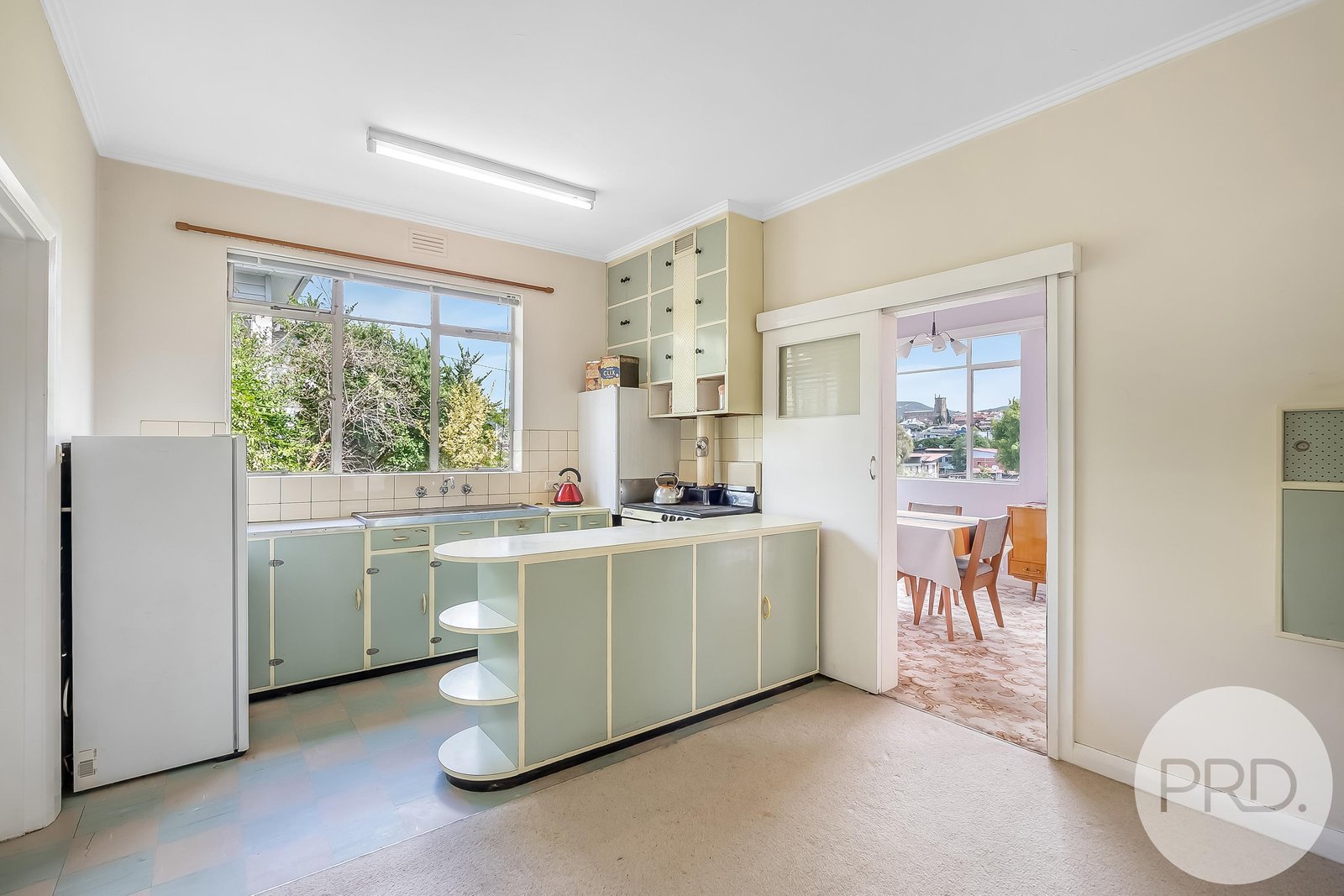 169 Brooker Avenue GLEBE 16