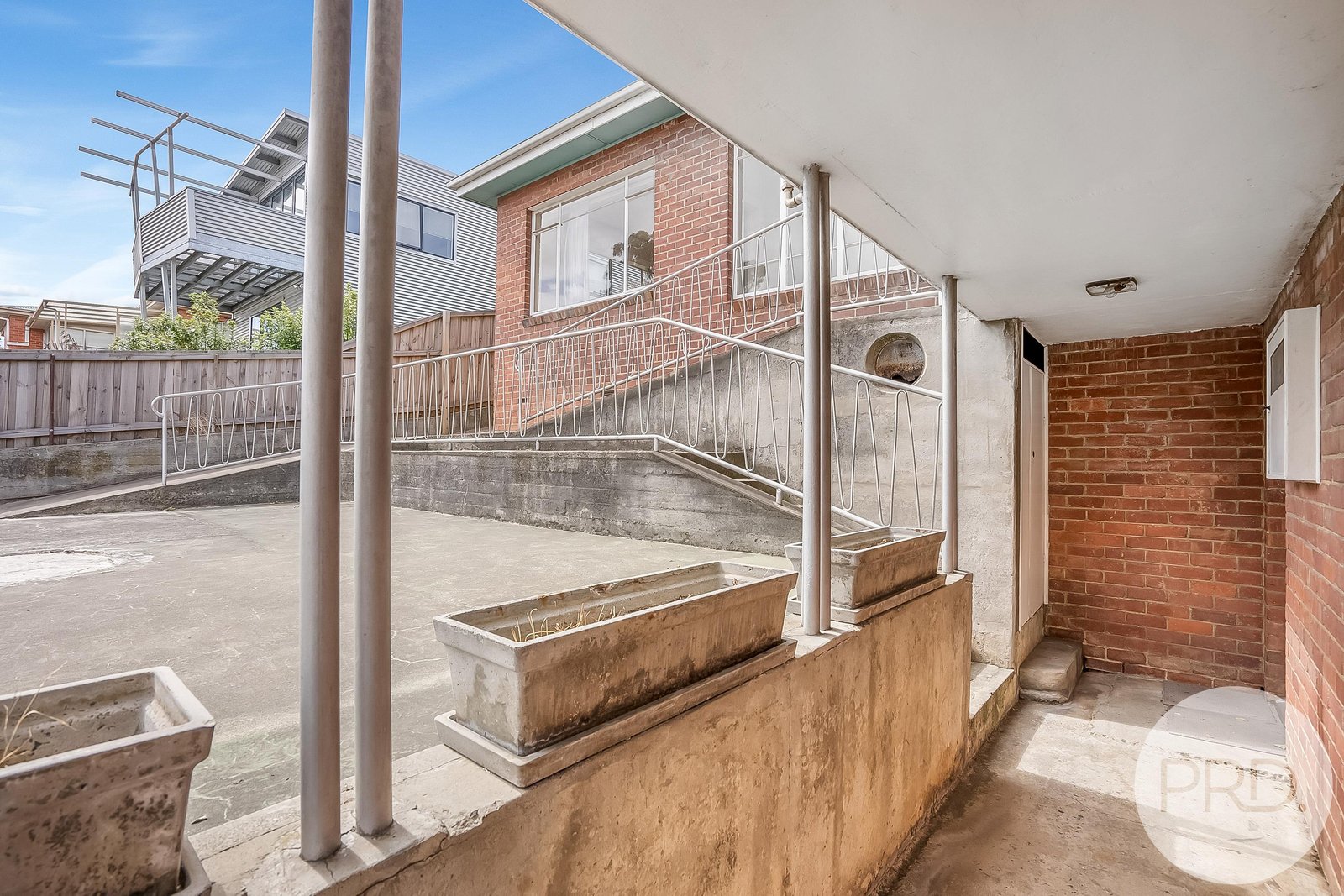 169 Brooker Avenue GLEBE 20