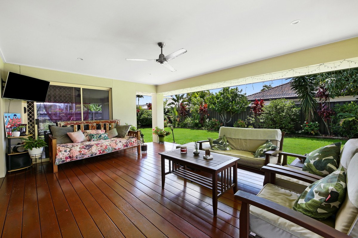 169 Christine Avenue BURLEIGH WATERS 22