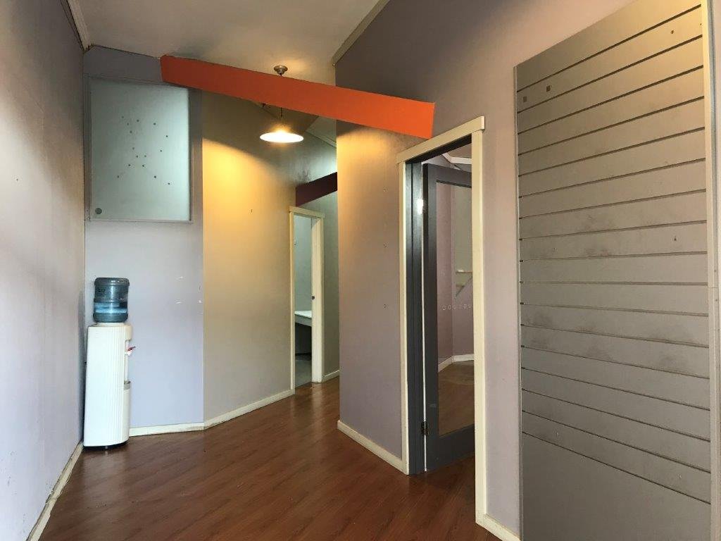 Gallery: 169 East Boundary Road