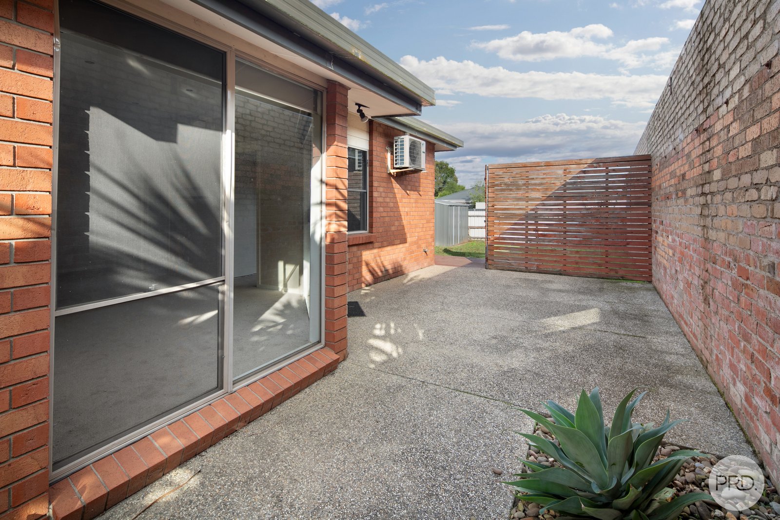 1/69 Gillies Street South ALFREDTON 8