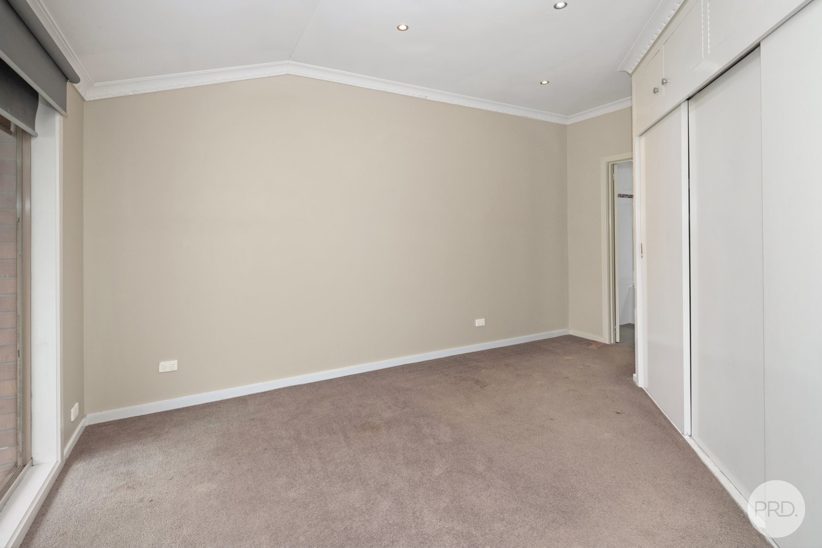 1/69 Gillies Street South ALFREDTON 4