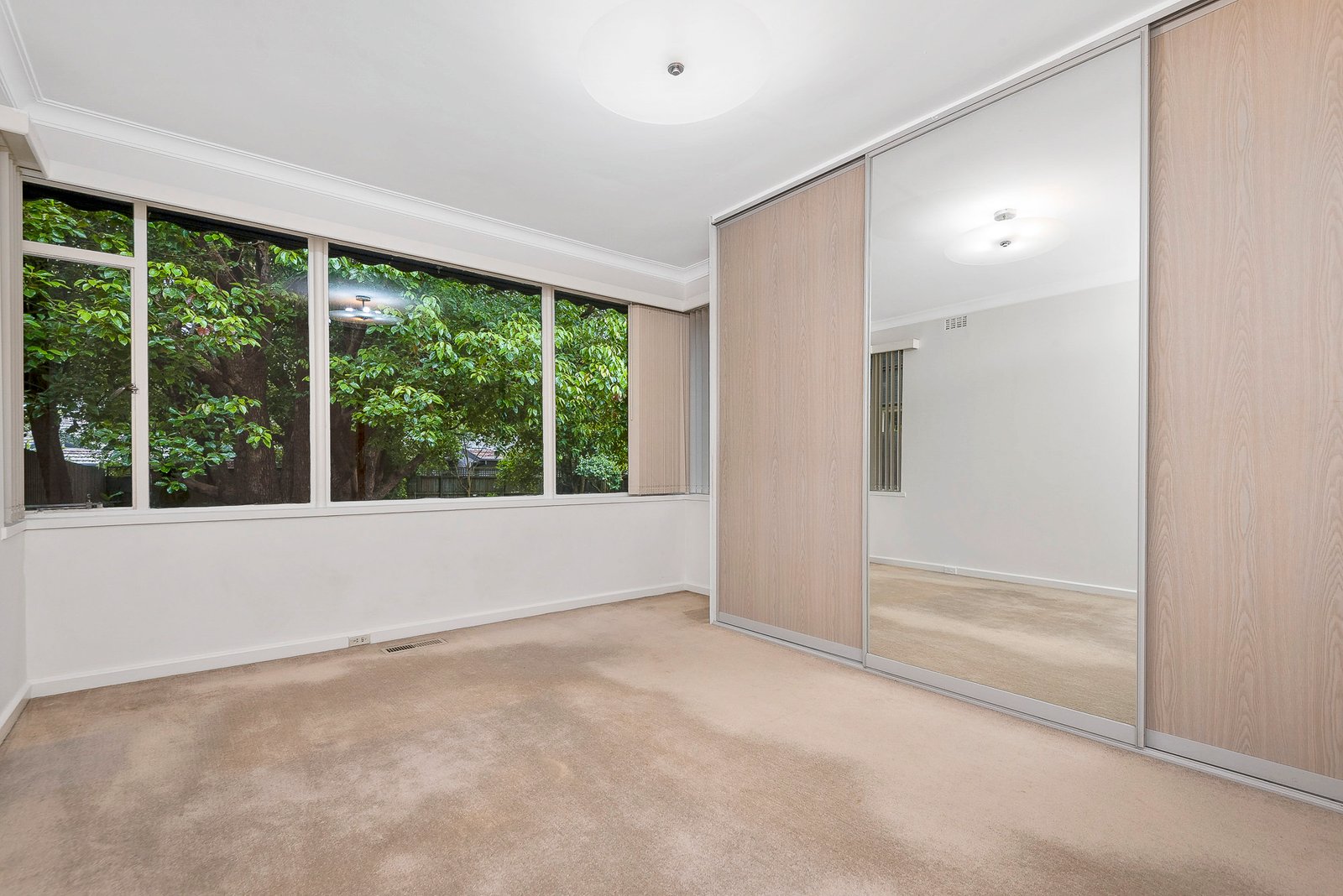 Real Estate and Property in 169 Kilby Road, Kew East, VIC