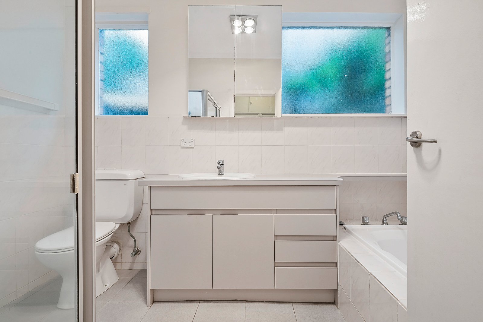 Real Estate and Property in 169 Kilby Road, Kew East, VIC