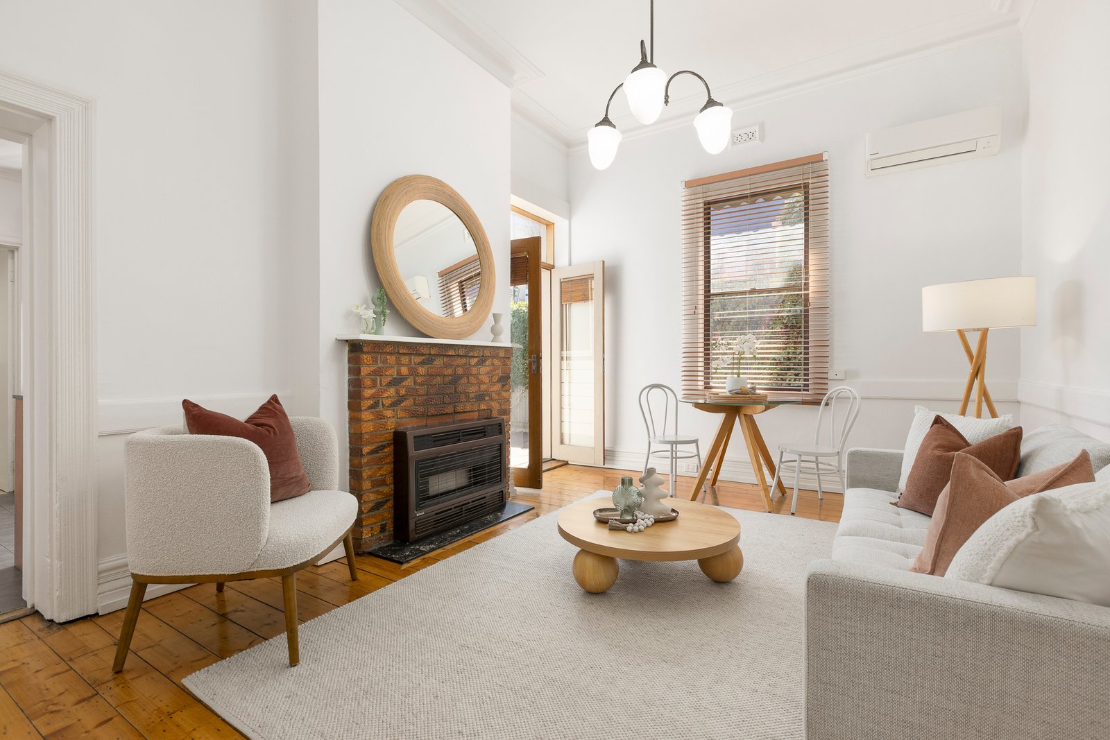 Gallery: 169 Princes Street