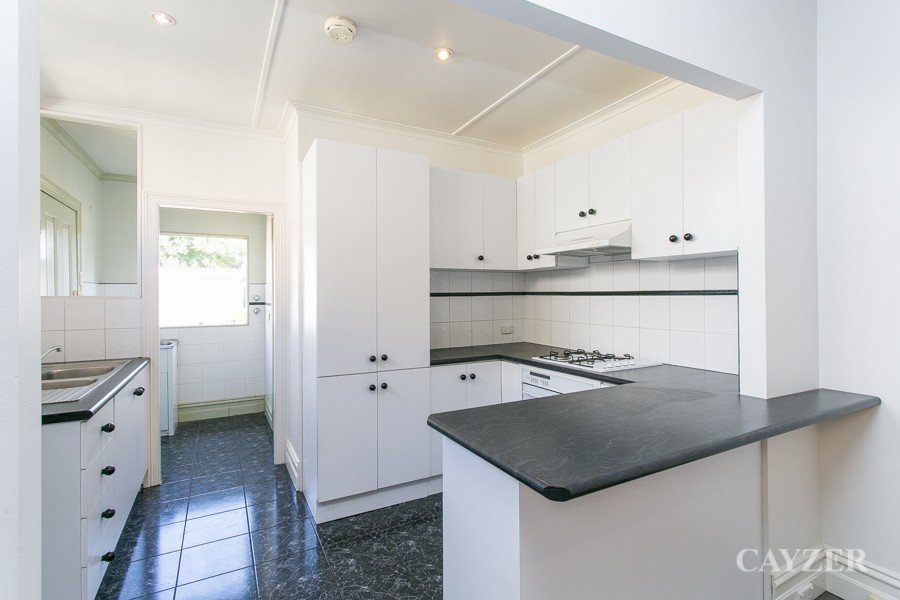 Gallery: 169 Ross Street