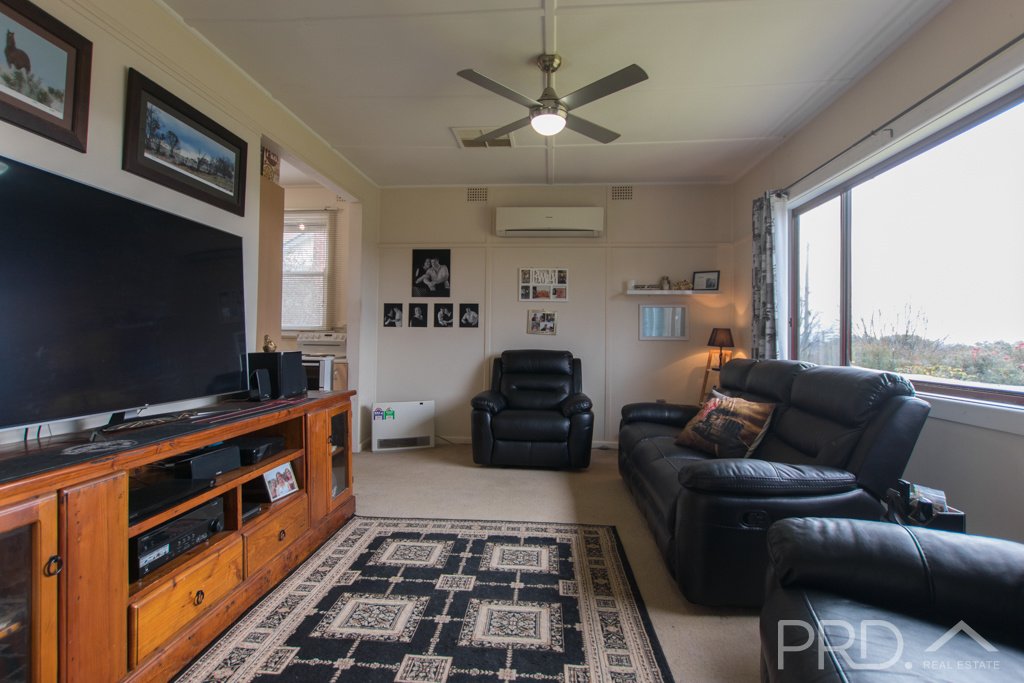 169 Simpson Street TUMUT 3