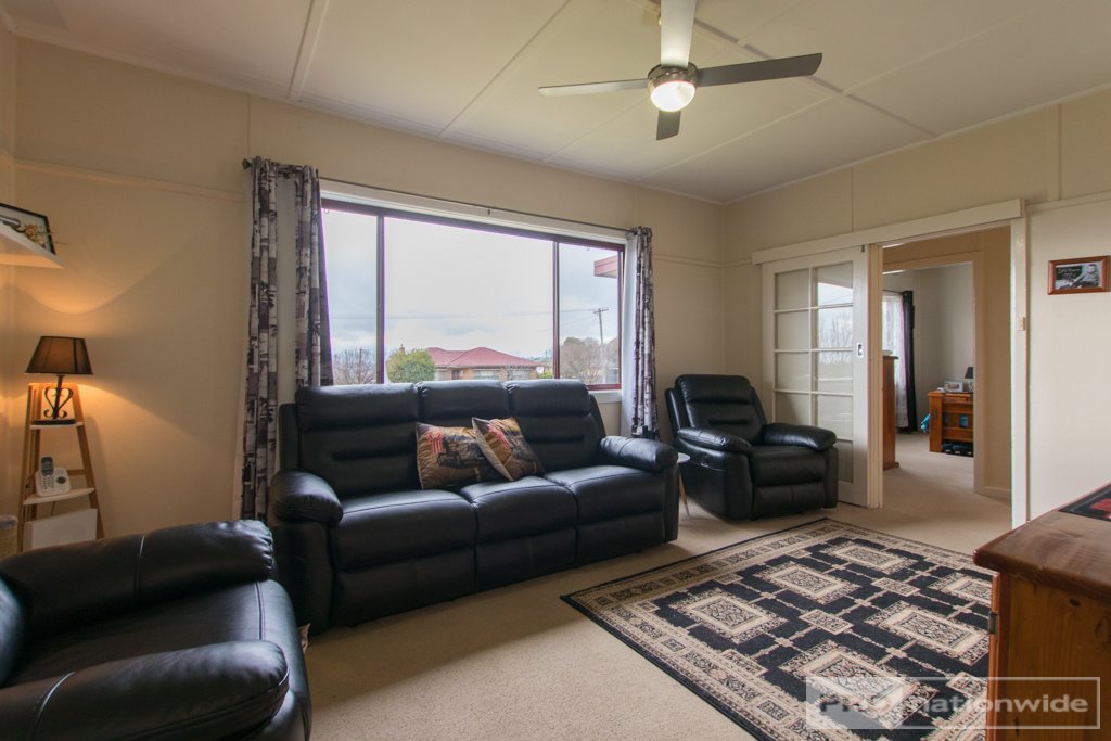 169 Simpson Street TUMUT 3