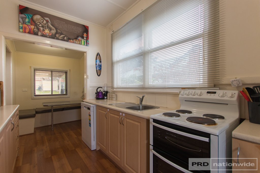 169 Simpson Street TUMUT 5