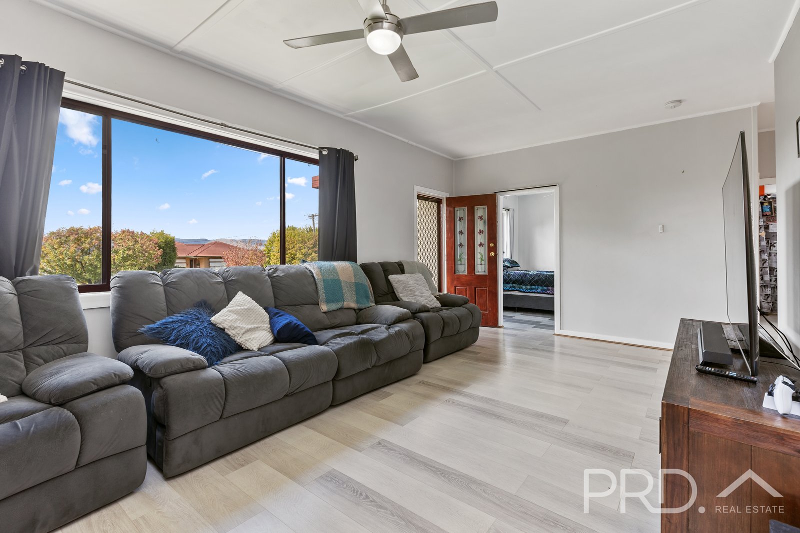 169 Simpson Street TUMUT 5