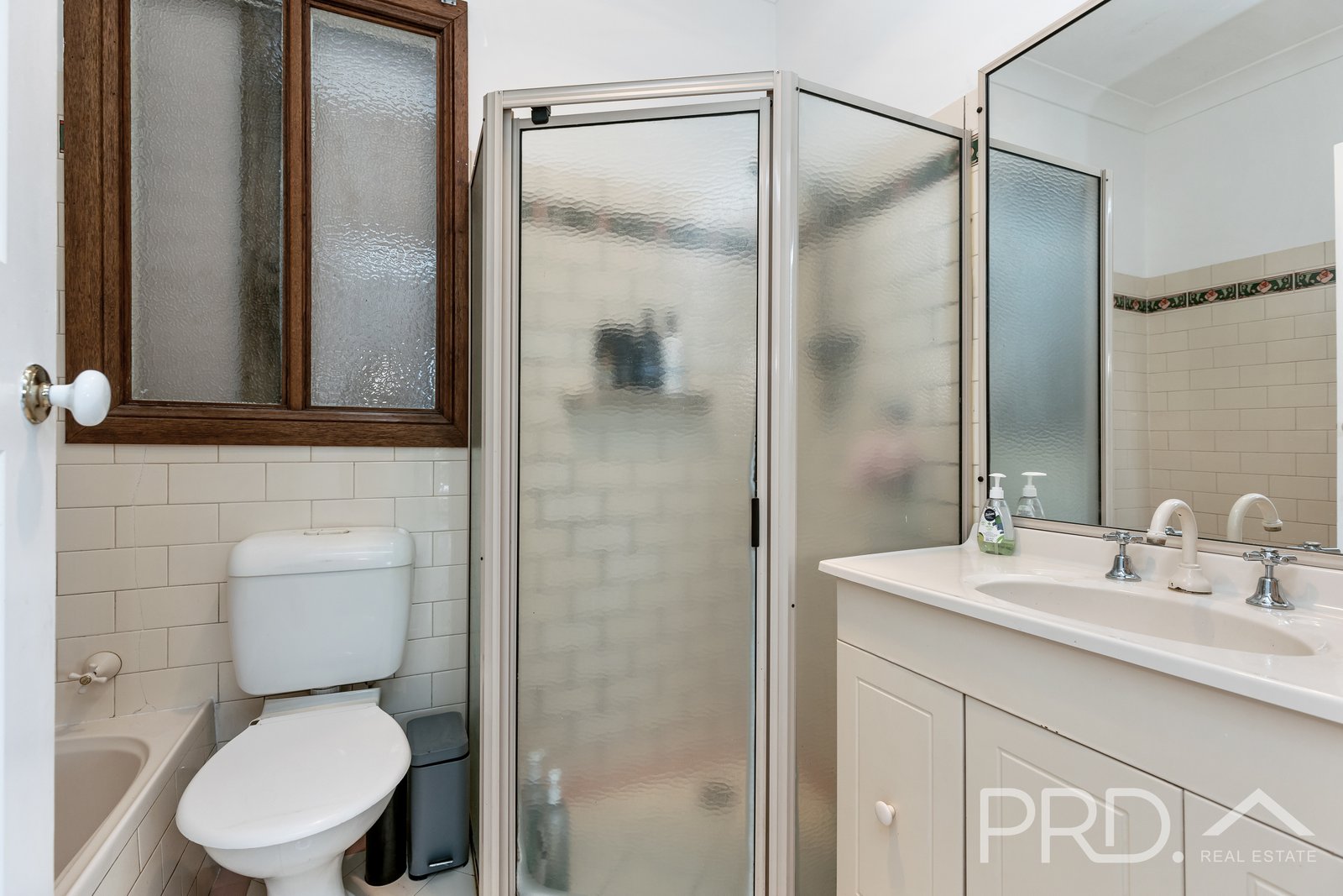 169 Simpson Street TUMUT 10