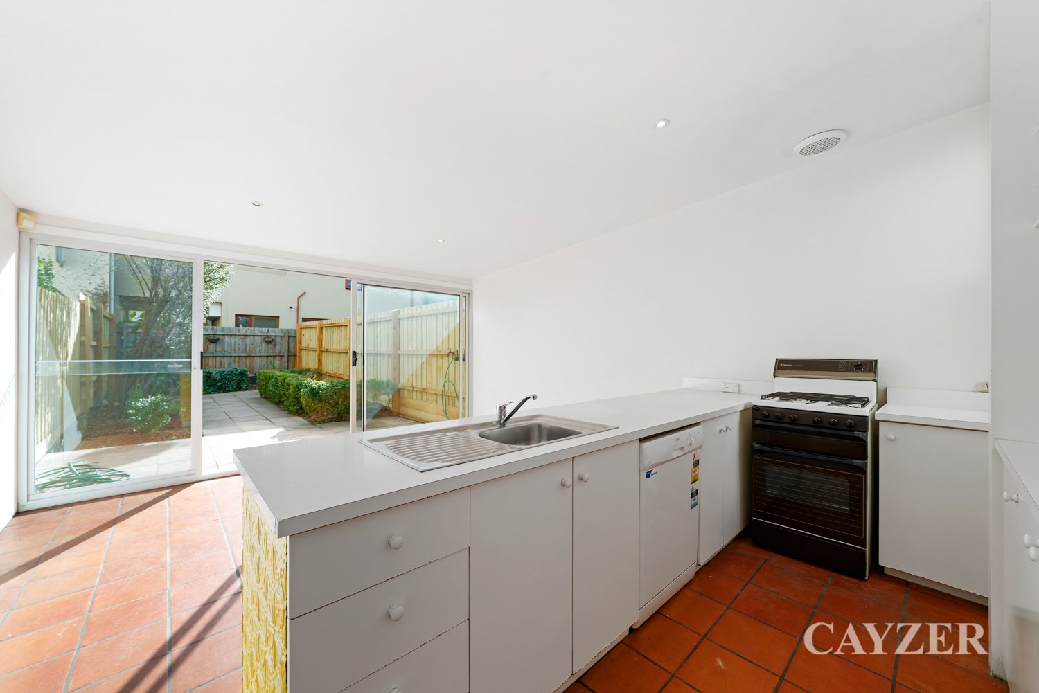 Gallery: 169 Stokes Street