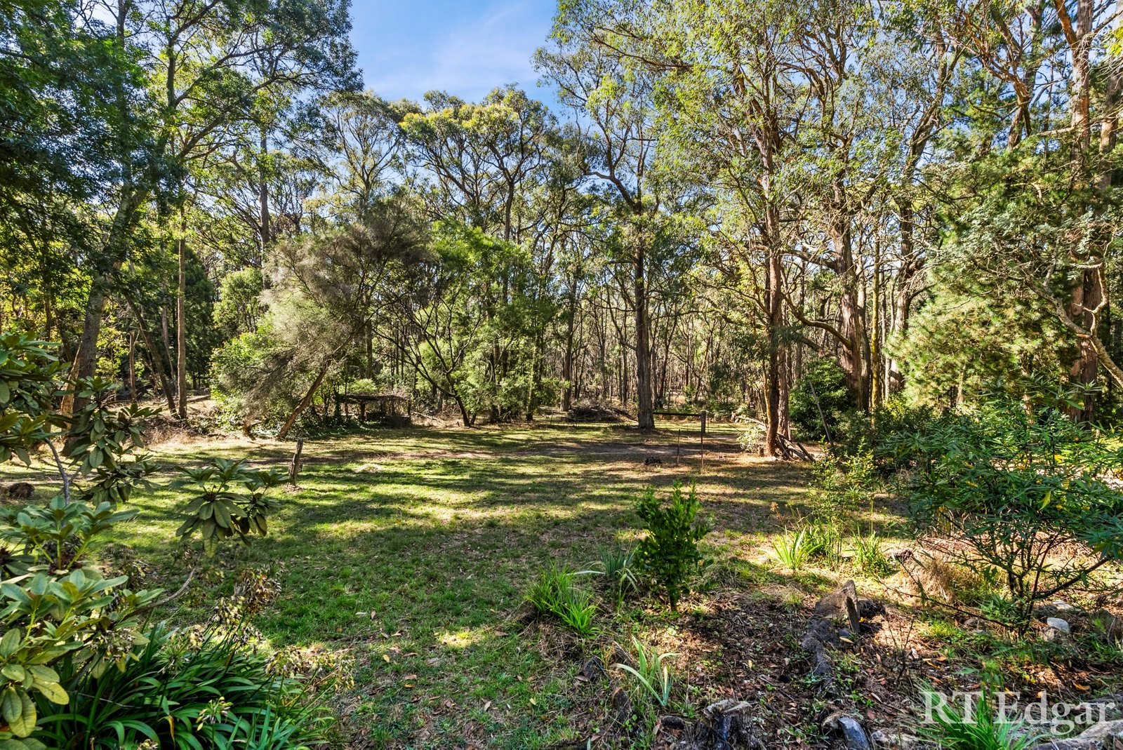 Real Estate and Property in 169 Walkers Road, Woodend, VIC