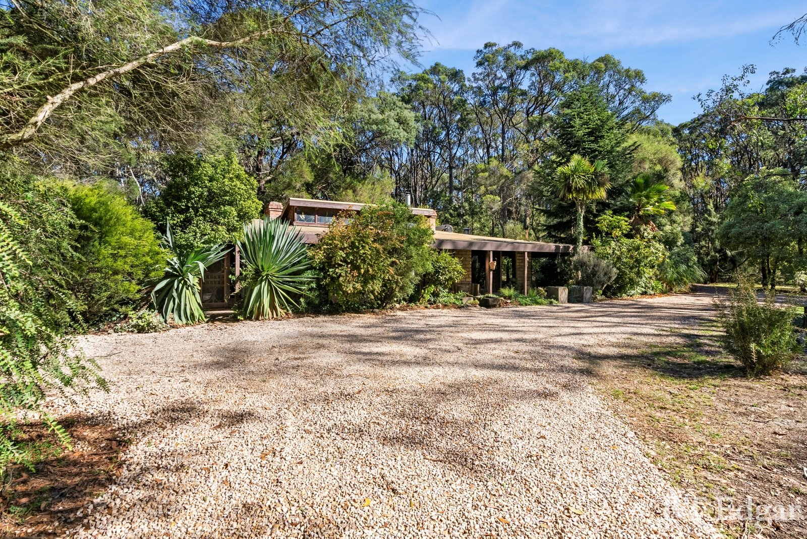 Real Estate and Property in 169 Walkers Road, Woodend, VIC