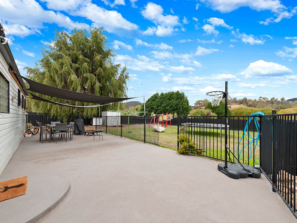 1690 Midland Highway BAGDAD 4