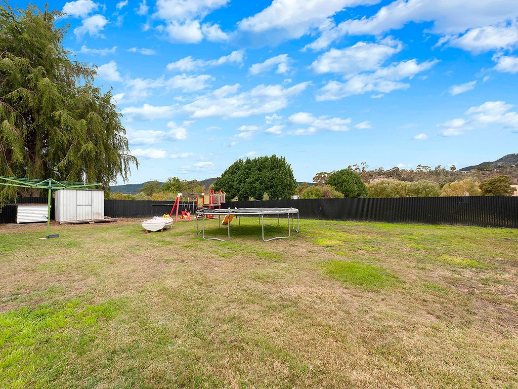 1690 Midland Highway BAGDAD 5