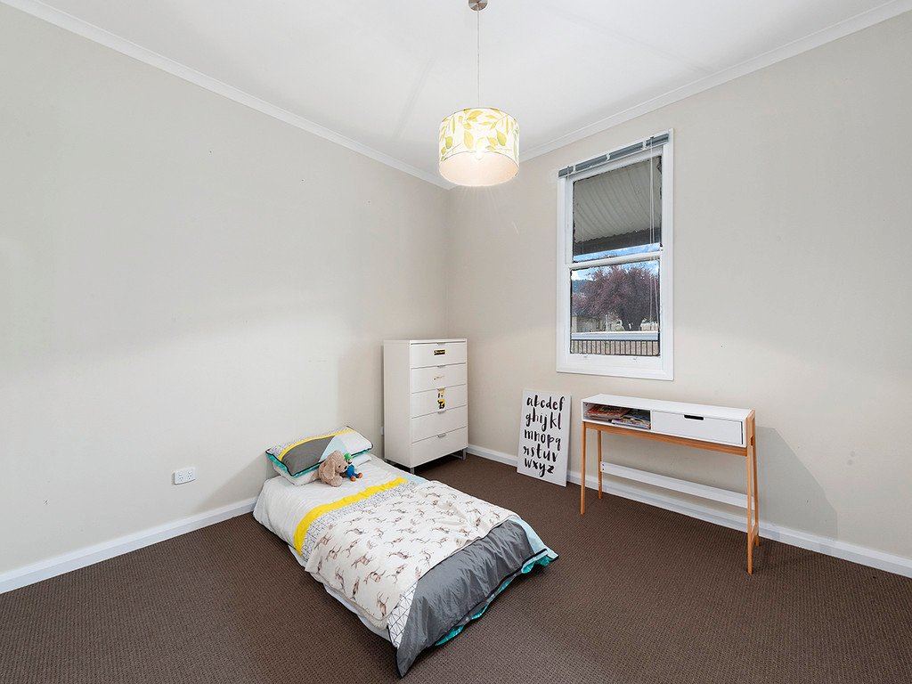 1690 Midland Highway BAGDAD 9