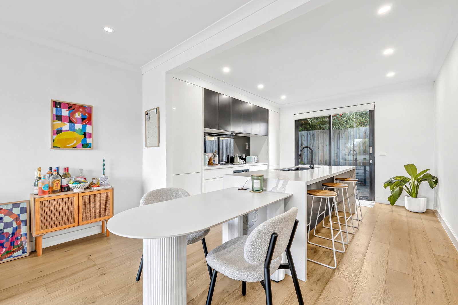 Gallery: 1/693 Hawthorn Road
