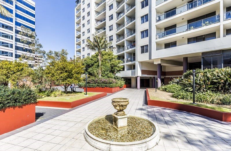 169/323 Forest Rd  HURSTVILLE 1