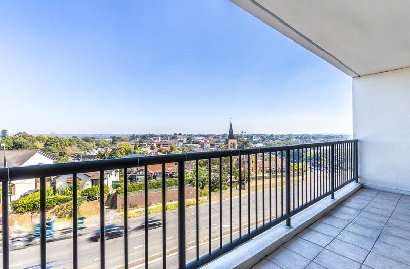 169/323 Forest Rd  HURSTVILLE 4