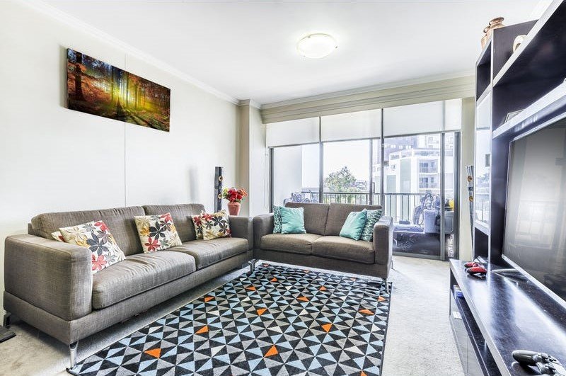 169/323 Forest Rd  HURSTVILLE 6